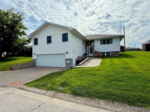 810 Houston Dr, Palmyra, MO, 63461-1205 | Card Image