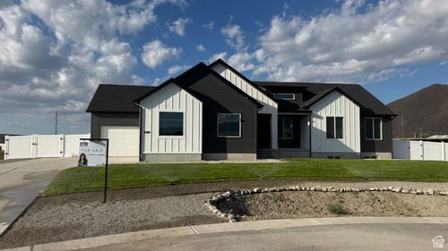 429-8260 N Strasser Ct, Lake Point, UT, 84074-3621 | Card Image