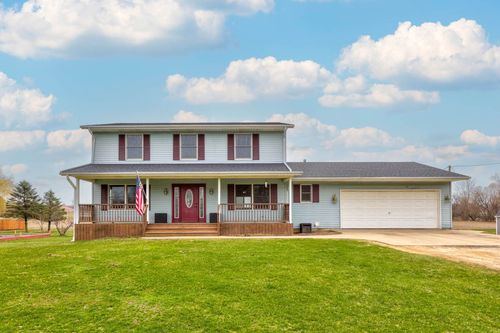 3353 Murphy Lake Rd, Millington, MI, 48746-9137 | Card Image