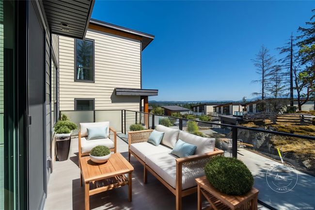 109 - 1217 Manzanita Pl, House other with 4 bedrooms, 4 bathrooms and 4 parking in Nanaimo BC | Image 14