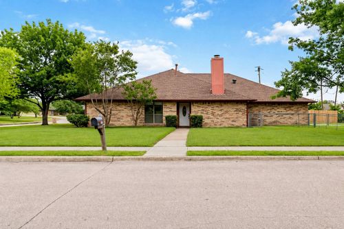 3440 Salmon St, Sachse, TX, 75048-3218 | Card Image