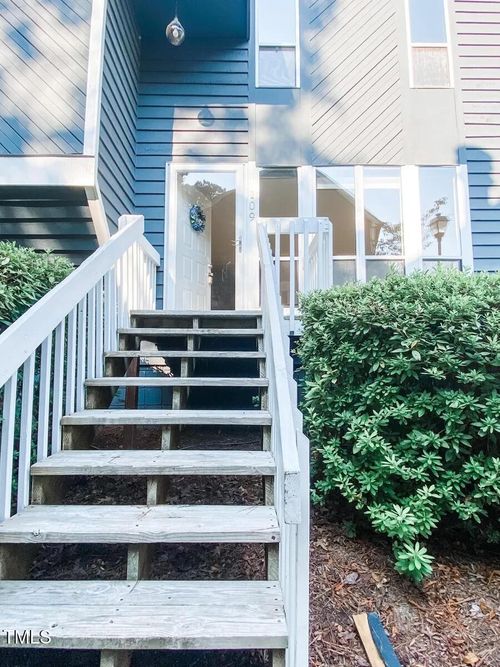 109 Virginia Pl, Cary, NC, 27513-5239 | Card Image