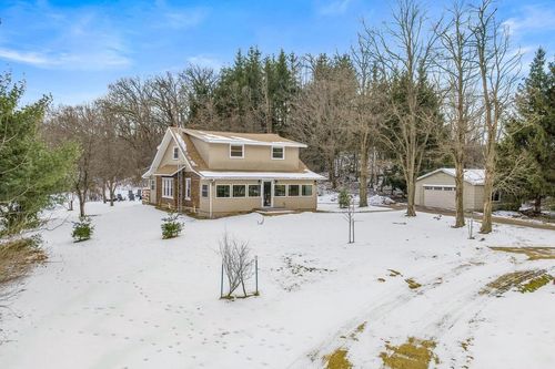 E10013 County Road P, Wisconsin Dells, WI, 53965-9613 | Card Image