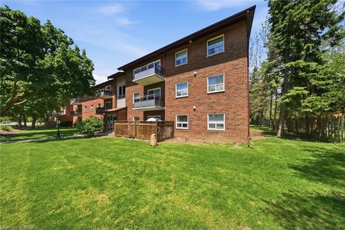 19-612 Grey St, Brantford, ON, N3S4Y1 | Card Image