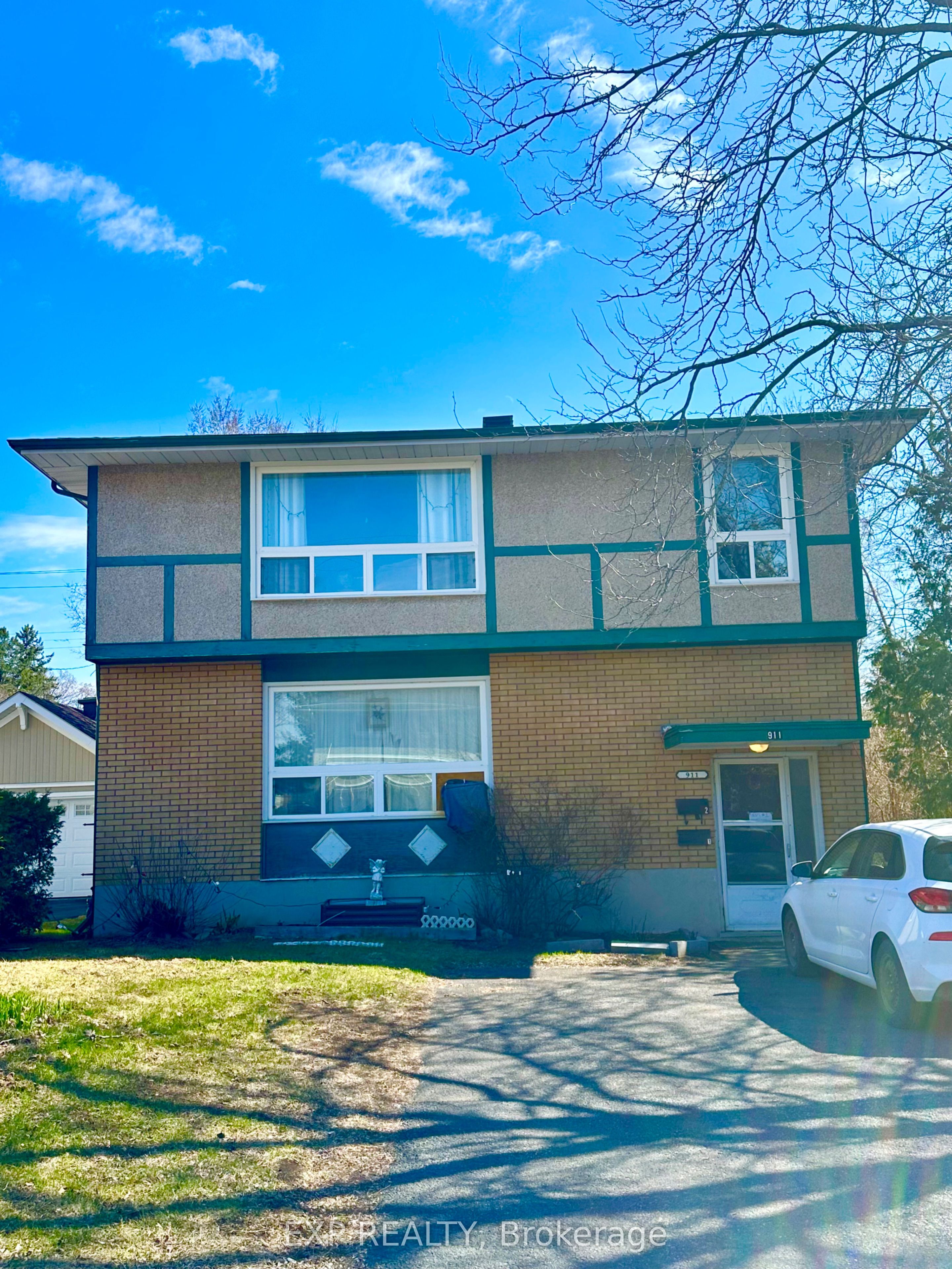 Residential in Britannia Heights - Queensway Terrace N and Area