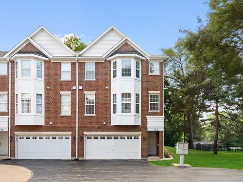 775 Regis Ct, Palatine, IL, 60067-2307 | Card Image