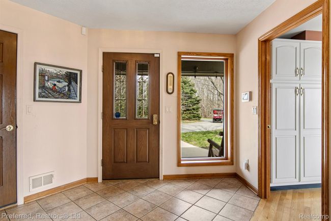 1693 Elm Rd, House other with 3 bedrooms, 4 bathrooms and null parking in Frankfort MI | Image 4
