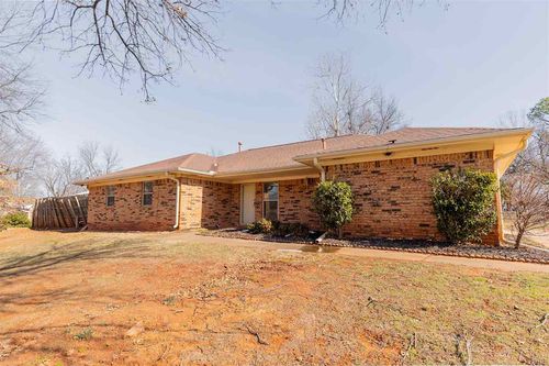 1623 S Surrey Dr, Stillwater, OK, 74074-1851 | Card Image