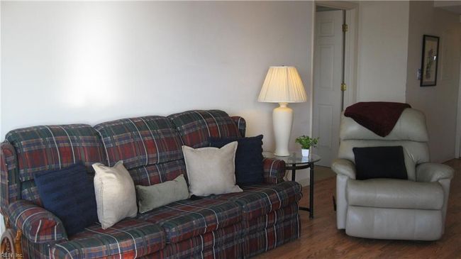 Sofa pulls out to a bed for your guests. | Image 9
