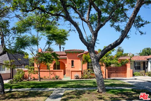 2035 Selby Ave, Los Angeles, CA, 90024 | Card Image