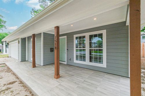 7518 Dearborn St, Houston, TX, 77055-3716 | Card Image