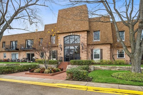 213-1230 Park Ave W, Highland Park, IL, 60035-2247 | Card Image