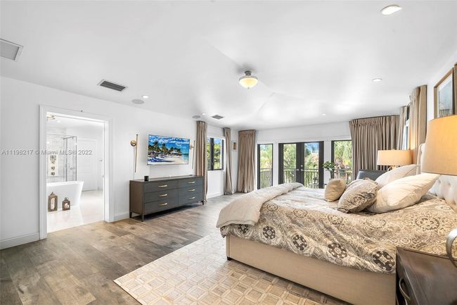 321 Costanera Rd, House other with 5 bedrooms, 7 bathrooms and null parking in Coral Gables FL | Image 26