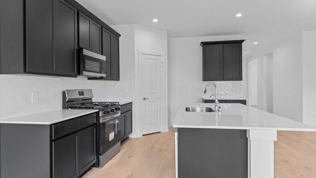 *Images and 3D tour are for illustration only and options may vary from home as built. | Image 14