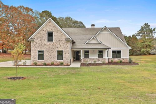 110 Warren Way, Fayetteville, GA, 30215-7713 | Card Image