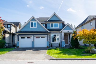 2002 Merlot Blvd, House other with 4 bedrooms, 3 bathrooms and 4 parking in Abbotsford BC | Image 1