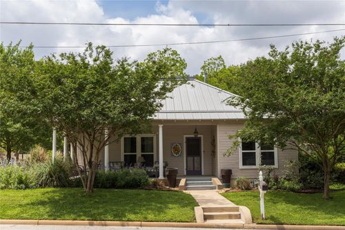 1506 S Jackson St, Brenham, TX, 77833-4536 | Card Image