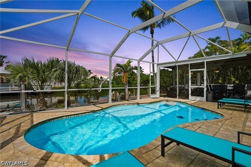 421 Connecticut St, FORT MYERS BEACH, FL, 33931-3708 | Card Image