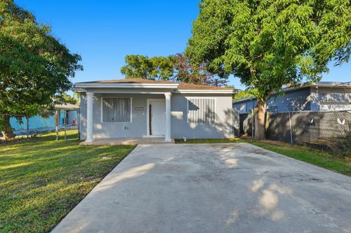 10131 W Indigo St, Miami, FL, 33157-5349 | Card Image