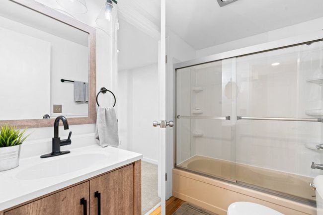 1833 Burrwood Cir, Condo with 2 bedrooms, 3 bathrooms and null parking in East Lansing MI | Image 19