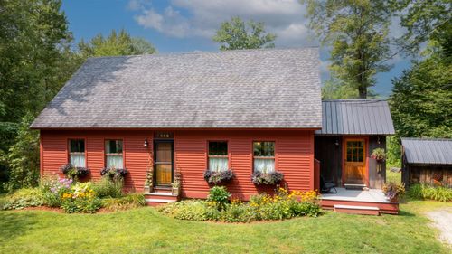 93 Mountain Ridge Rd, Peru, VT, 05152-9740 | Card Image