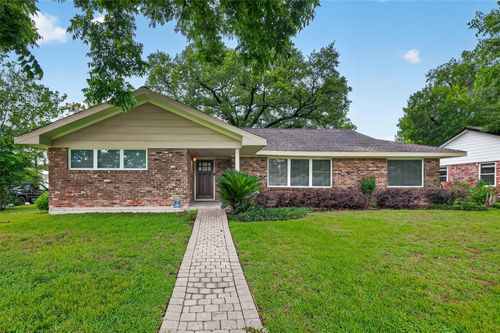 4501 Waycross Dr, Houston, TX, 77035-3721 | Card Image