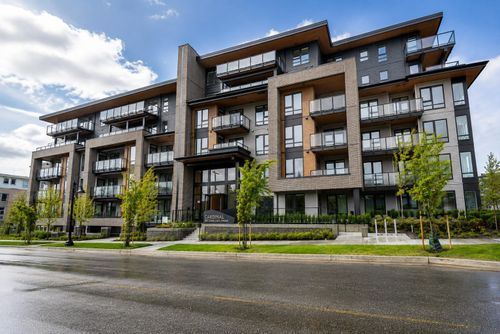 202-615 Cottonwood Ave, Coquitlam, BC, V3J0N4 | Card Image
