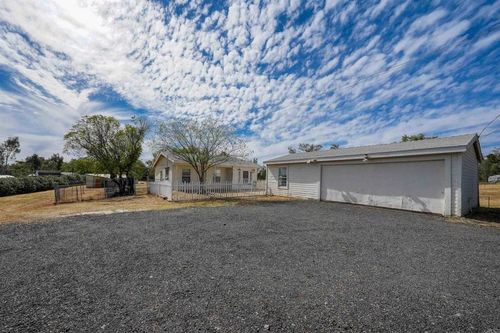 354 Magnolia Avenue, Ramona, CA, 92065 | Card Image