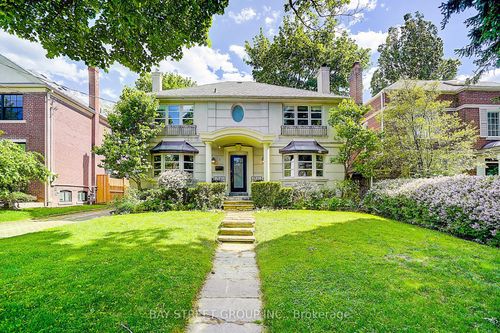 3 Silverwood Ave, Toronto, ON, M5P1W3 | Card Image
