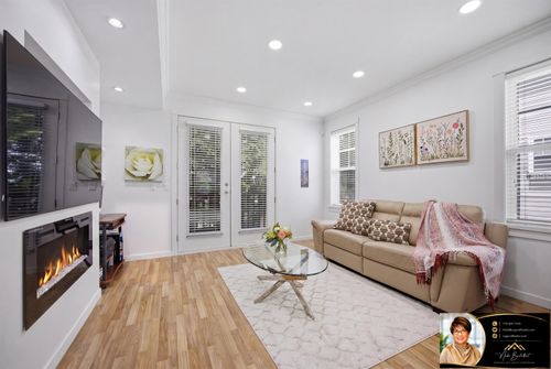 80-688 Edgar Ave, Coquitlam, BC, V3K0A5 | Card Image