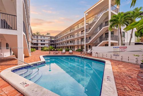 n314-2924 Day Avenue, Miami, FL, 33133 | Card Image