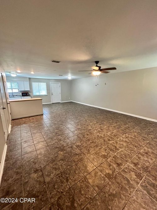 147 Cheri Ln, Panama City, FL, 32404-6952 | Card Image