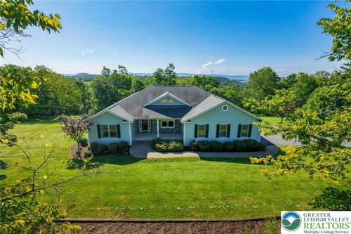 133 Shepherds Hill Dr, Bangor, PA, 18013-9571 | Card Image