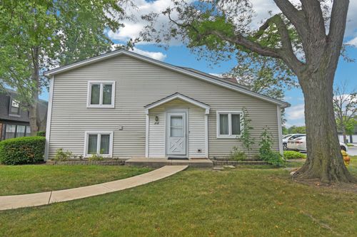 218 Inverrary Ln, Deerfield, IL, 60015-3602 | Card Image