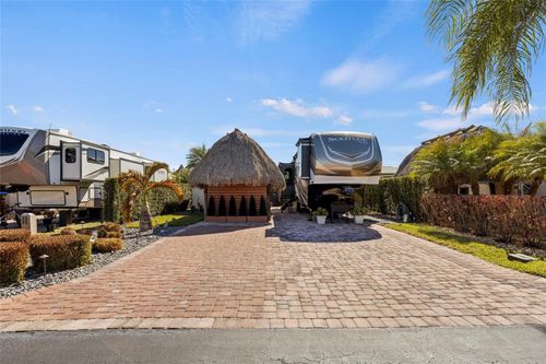 532 Nw 38th Ter, Okeechobee, FL, 34974 | Card Image