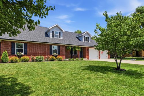 181 E Wildwood Pl, Bolivar, MO, 65613-7626 | Card Image