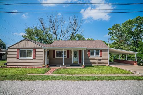105 Keith St, Parkersburg, WV, 26104-2928 | Card Image