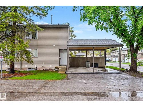 15 Akinsdale Gdns, St Albert, AB, T8N2W8 | Card Image