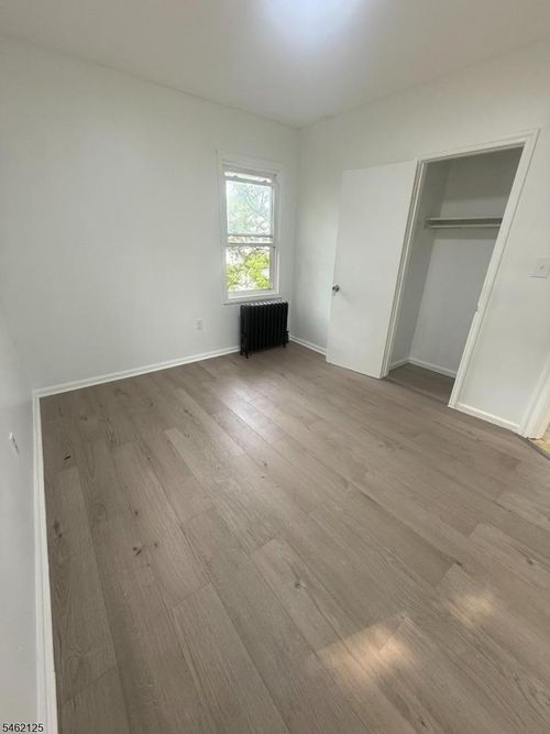 2-229 Alexander St, Newark, NJ, 07106-3746 | Card Image