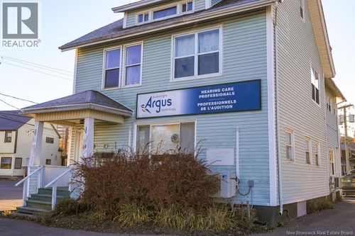 14 Wellesley Ave, Saint John, NB, E2K2T9 | Card Image