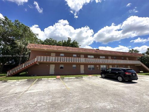 502-7830 Nw 33rd St, Hollywood, FL, 33024-2275 | Card Image