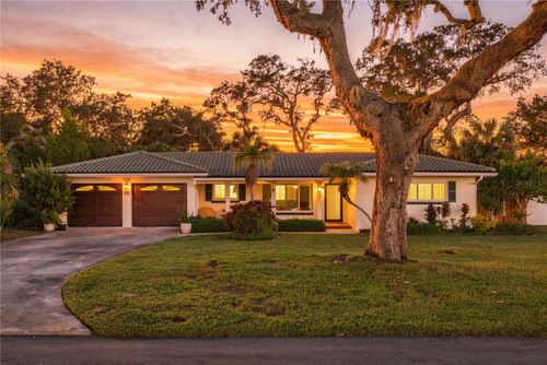 308 Crestwood Ln, LARGO, FL, 33770-4049 | Card Image