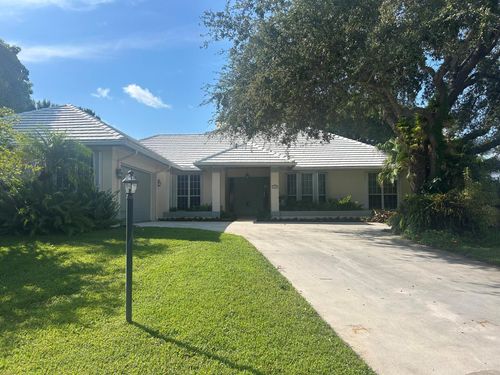 8309 Se Woodcrest Pl, Hobe Sound, FL, 33455-4111 | Card Image