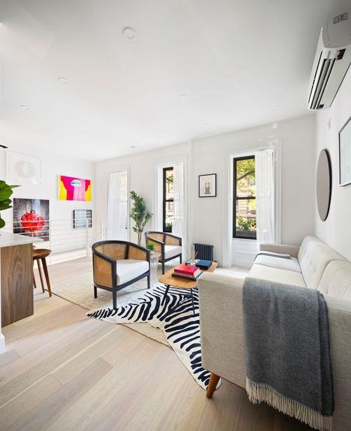 2-40 Stuyvesant St, New York, NY, 10003-7568 | Card Image