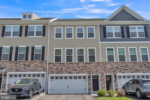 10 Lilac Cir, Mount Laurel, NJ, 08054-1452 | Card Image