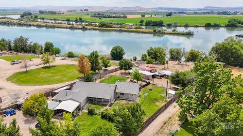 27499 Pioneer Ln, Parma, ID, 83660-6615 | Card Image
