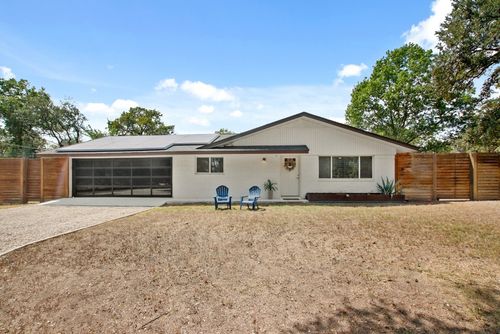 9110 Chisholm Ln, Austin, TX, 78748-6384 | Card Image