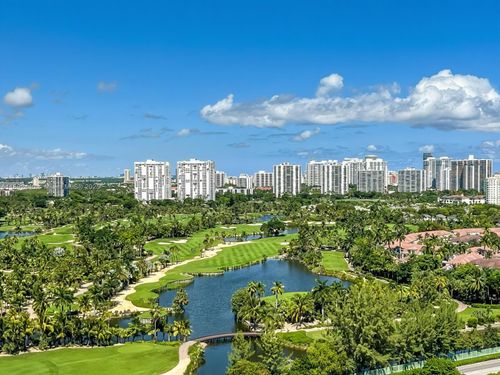 ph10-3300 Ne 192nd St, Aventura, FL, 33180-2427 | Card Image