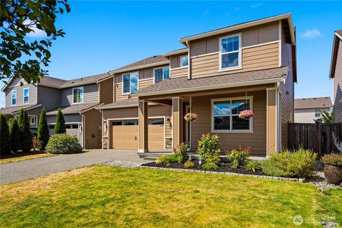 519 Bondgard Ave E, Enumclaw, WA, 98022-7506 | Card Image