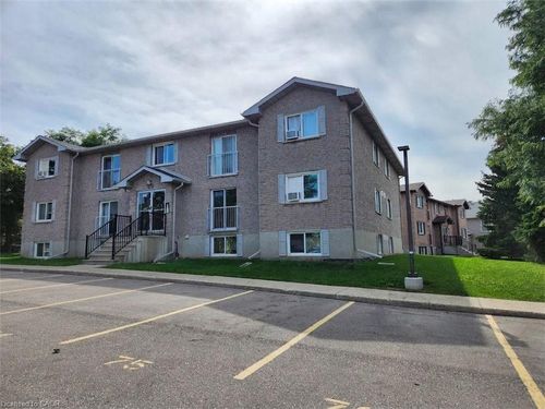 6-329 Northlake Dr, Waterloo, ON, N2V1Z1 | Card Image